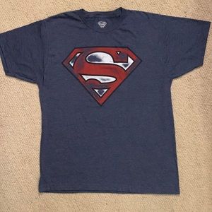 Superman Men’s short sleeve tee Size Large Dark gray Excellent Condition
